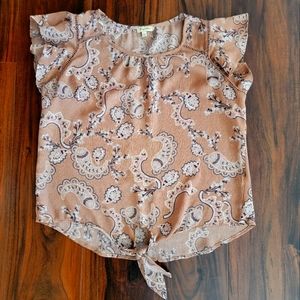 Lily White Women's paisley top Sz L